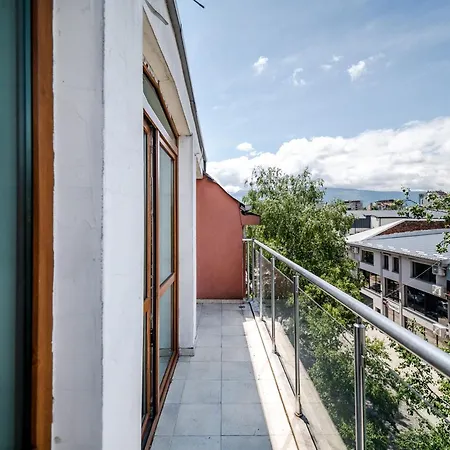 Bulrock Residance Apartment