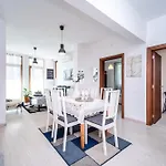Bulrock Residance Apartment *
