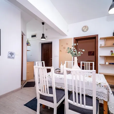 דירה Bulrock Residance