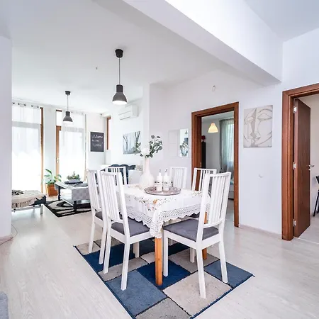 Bulrock Residance Апартаменты *