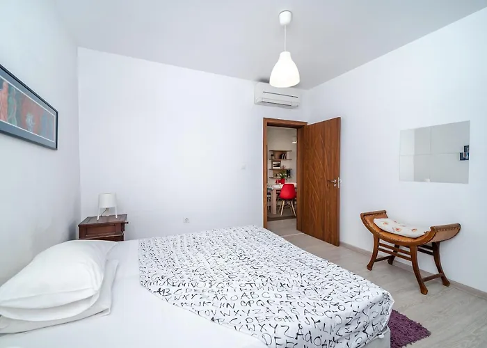 Bulrock Residance Sofya