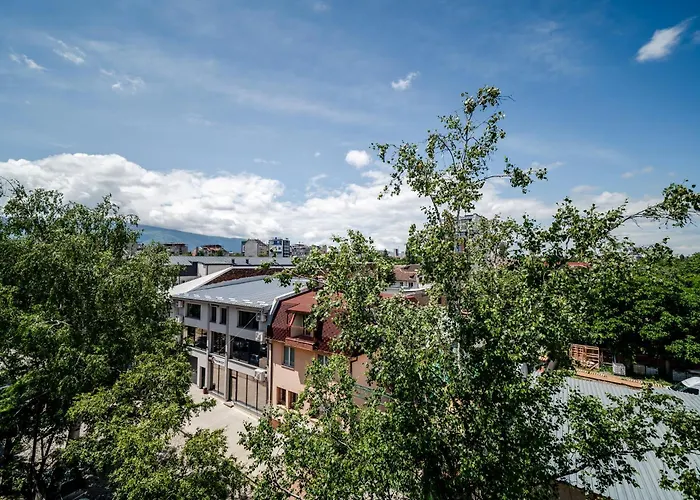 Bulrock Residance Apartment